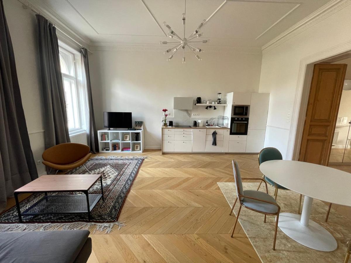 City Center 3, Elegant And Cozy 2Br In City Center! Budapest Exterior photo