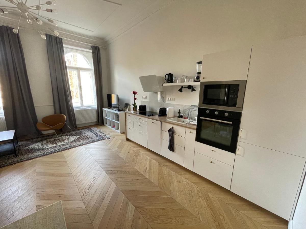 City Center 3, Elegant And Cozy 2Br In City Center! Budapest Exterior photo